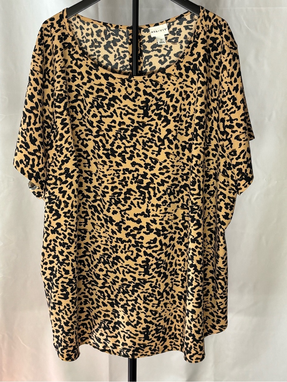 Ava & Viv Black and Tan Leopard Print Blouse Plus Size Short Sleeve